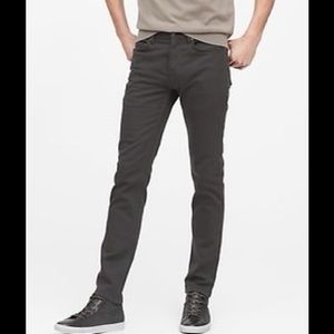 NWT Slim Traveler pant 34/32